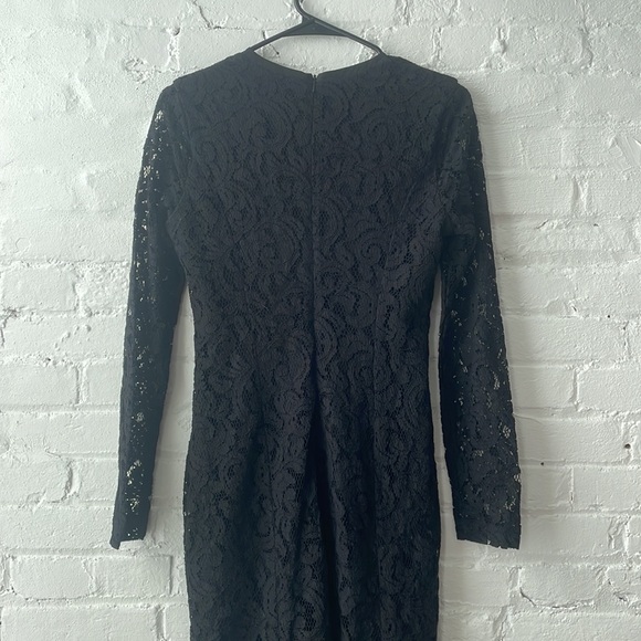 Bardot | NWOT Size 6 Cotton Laced Up Plunging V-neck Black on Black Lace Dress - Picture 9 of 13